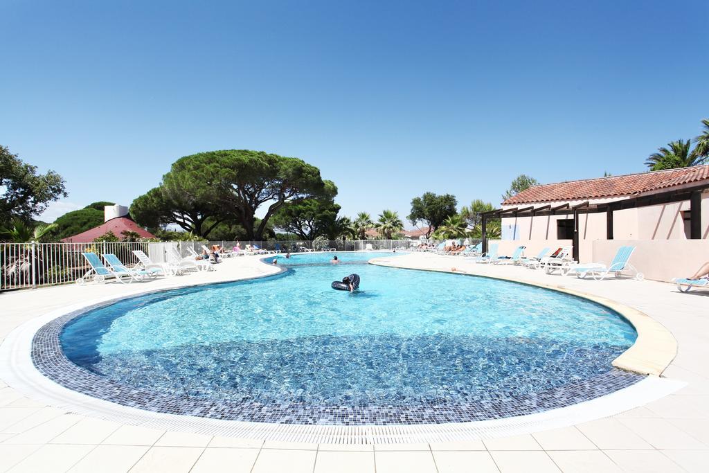 Residence Odalys Domaine Des Eucalyptus Saint Aygulf Luaran gambar